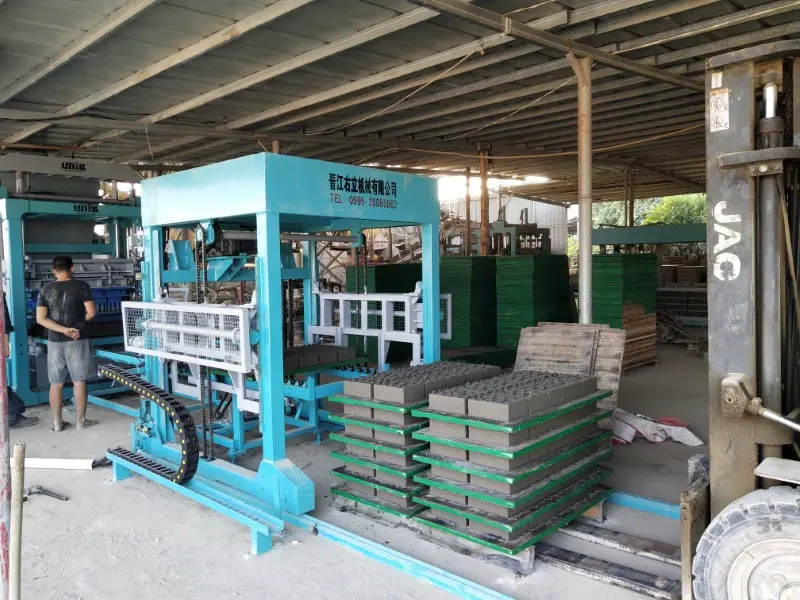 Cement Block Machines ၏အားသာချက်များကိုရှာဖွေခြင်းစွမ်းရည်အပေါ်အာရုံစိုက်ပါ